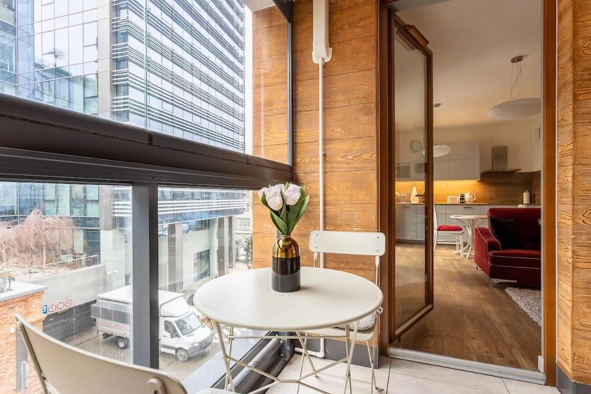 Urban Chic - One Bedroom Apartment - Warsaw Stays&G85-5 Poland
